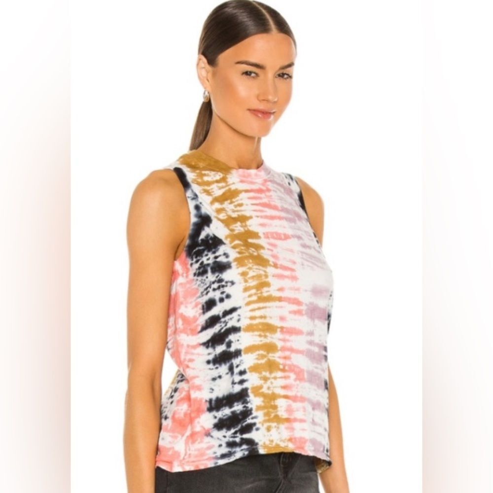 Revolve Electric & Rose Marley Tank in Camille, Aster & Honey size small